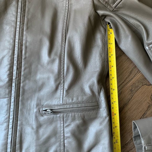 Banana Republic Leather Moto jacket size XS - Picture 11 of 13